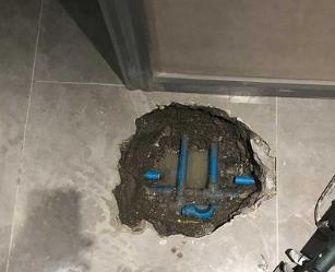 榕江阳台漏水维修公司分享下暖气管道漏水的原因有哪些